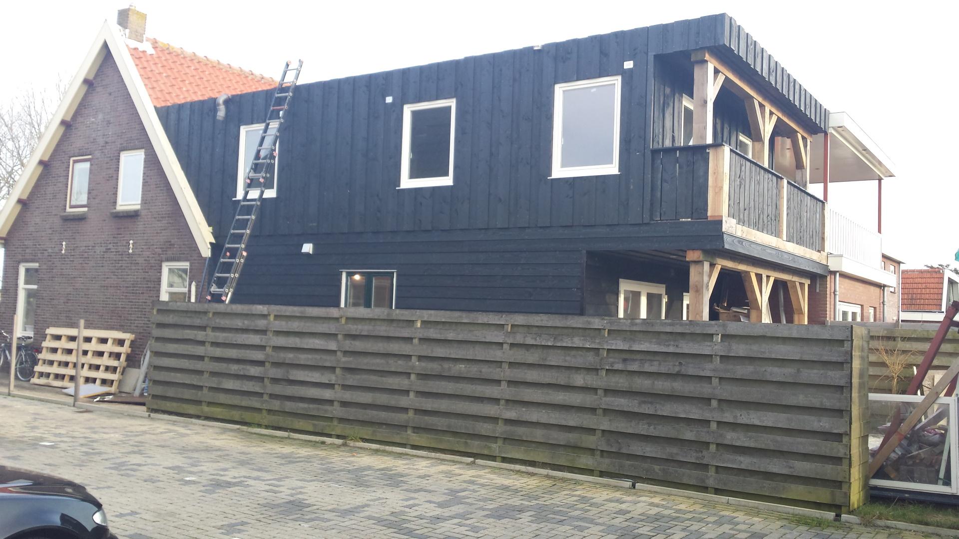 Houten aanbouw